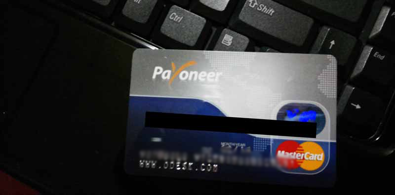 Payoneer Card