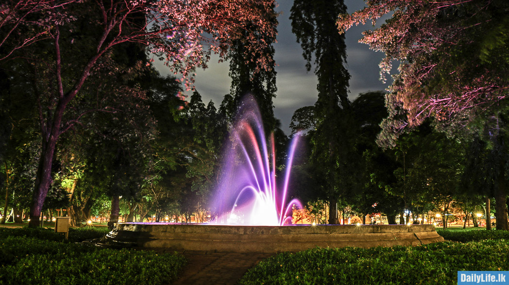 One of the fountains at Vihara Maha Devi Park. After recent renovations, it is a major attraction especially for families with kids. There is a big kid's playground in the park and generally it's a nice place to find some peaceful time for your own.